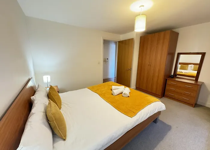Cosy Modern Tower Bridge Apartment